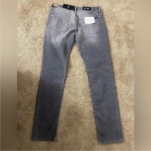 “NWT” Seven for all mankind jeans size 33 waist